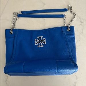 Tory Burch Britten Small Tote in BEAUTIFUL Bondi Blue!